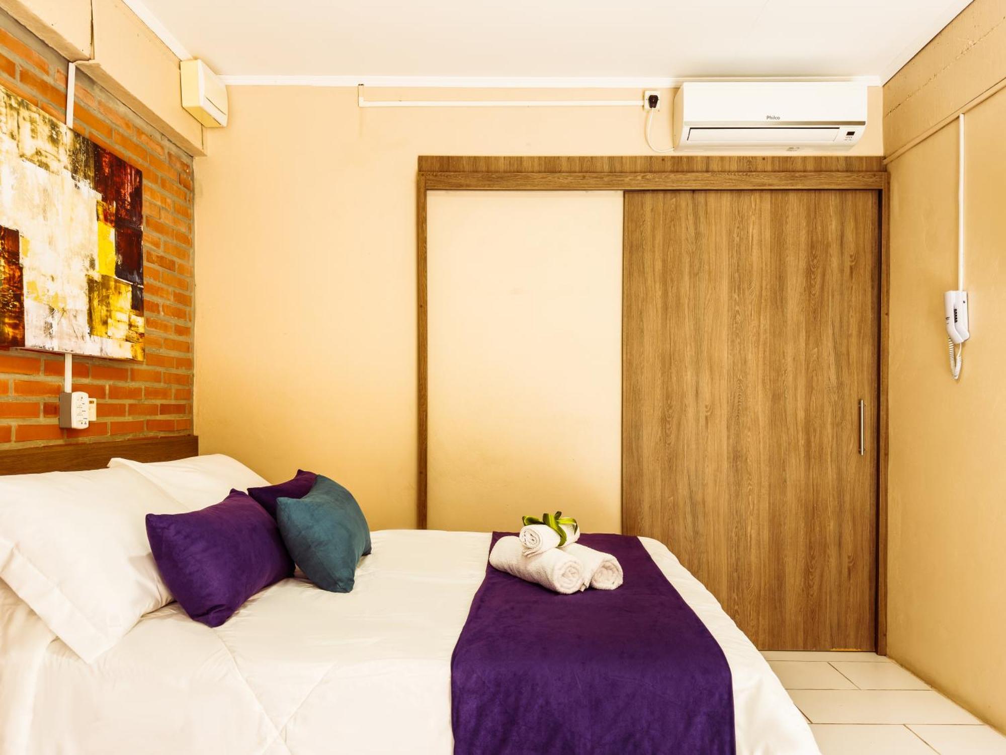 Luzzy Hotel Canela Exterior foto